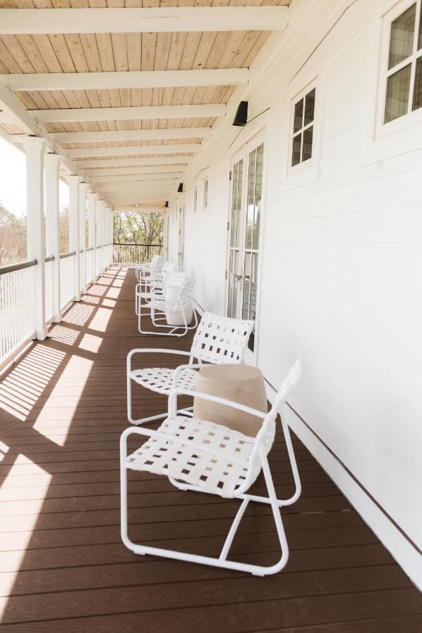 Oyster Bay Boutique Hotel (Adults Only) Pensacola Exterior photo